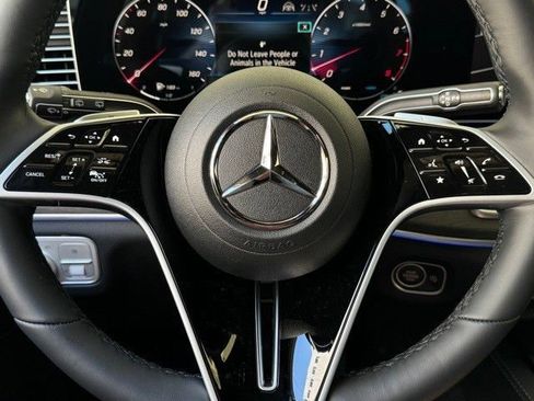 Certified 2025 Mercedes-Benz GLS 450 4MATIC image 12