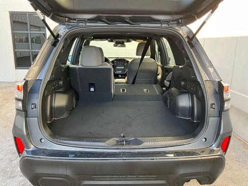 Certified 2025 Subaru Forester image 27