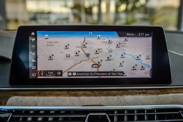 Used 2019 BMW 540i w/ M Sport Package RWD image 23