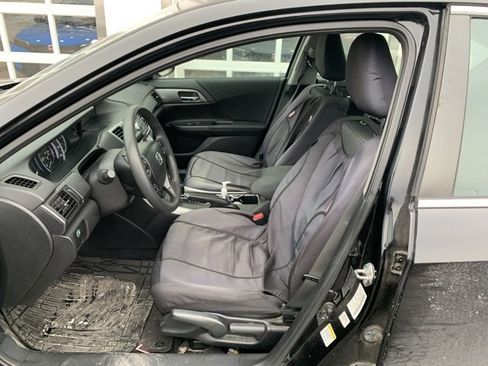 Used 2015 Honda Accord LX image 3