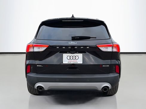 Used 2021 Ford Escape SEL image 4