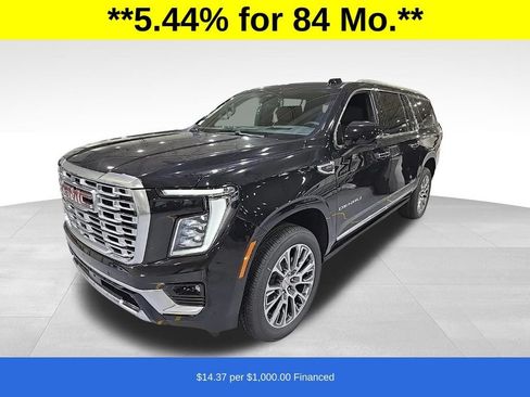 New 2026 GMC Yukon XL Denali w/ Denali Reserve Package AWD/4WD image 3