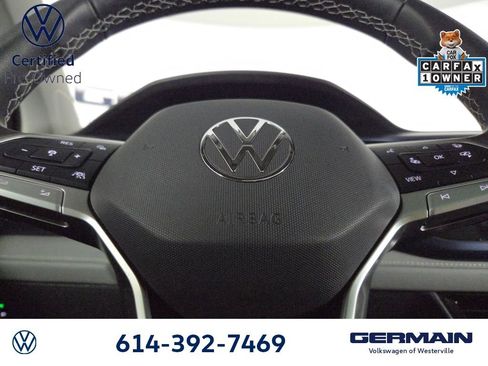 Certified 2024 Volkswagen Taos SE w/ Panoramic Sunroof Package AWD/4WD image 21