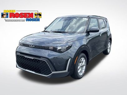 New 2025 Kia Soul S