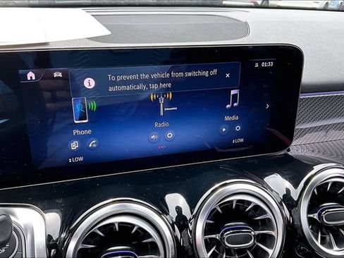 Used 2024 Mercedes-Benz GLB 250 image 22