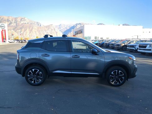 New 2026 Nissan Kicks SV w/ SV Premium Package image 2