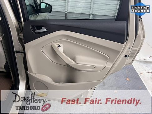 Used 2017 Ford Escape SE image 37