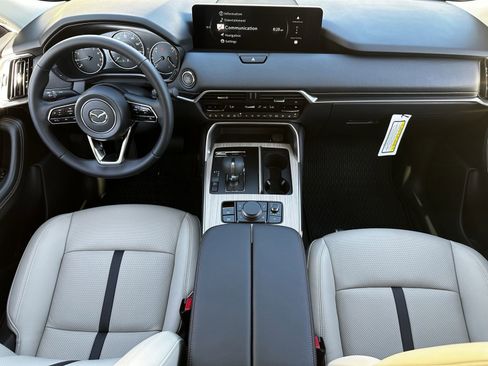 New 2026 MAZDA CX-90 3.3 Turbo w/ Preferred Package AWD/4WD image 13