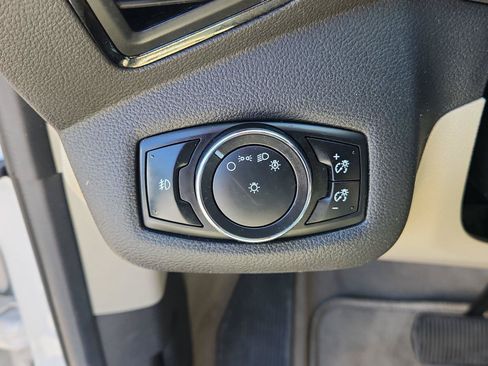 Used 2015 Ford Escape Titanium AWD/4WD image 18