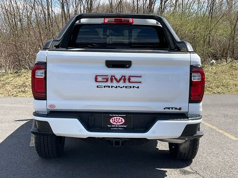Used 2025 GMC Canyon AT4 w/ Nightfall Edition AWD/4WD image 28