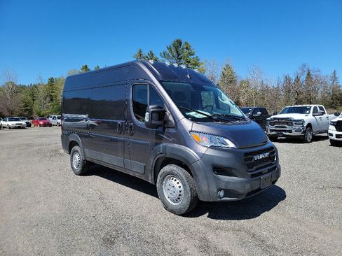 New 2026 RAM ProMaster 3500 w/ Convenience Group FWD image 3