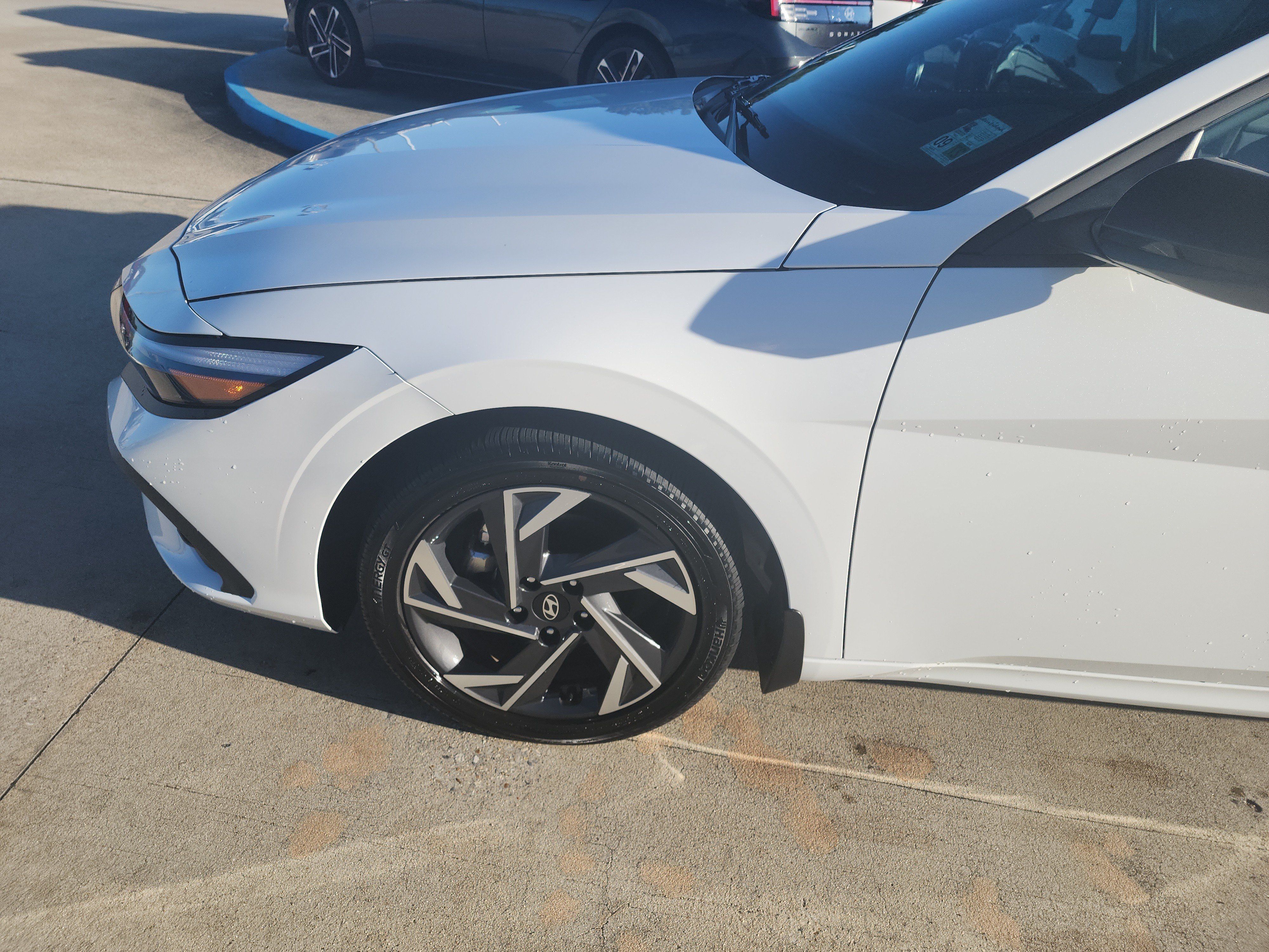Used 2025 Hyundai Elantra SEL FWD image 20