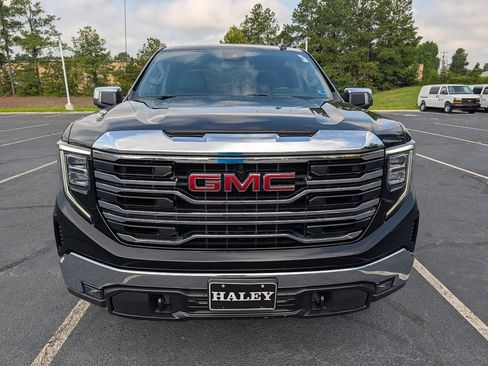 Used 2024 GMC Sierra 1500 SLT AWD/4WD image 28