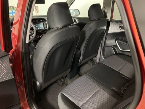 Certified 2021 Kia Soul LX image 13