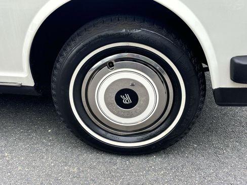 Used 1987 Rolls-Royce Silver Spur image 21