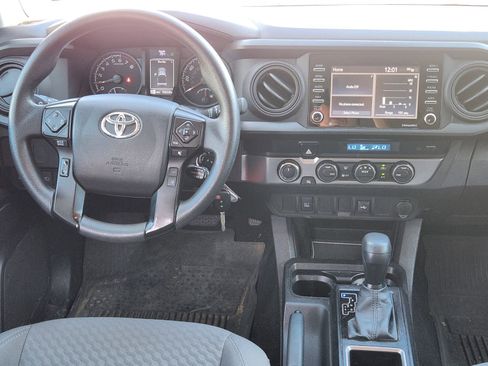 Used 2022 Toyota Tacoma SR image 29