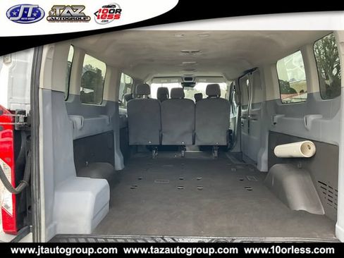 Used 2015 Ford Transit 350 XLT RWD image 12