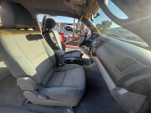 Used 2007 Toyota Tacoma 2WD Access Cab image 16
