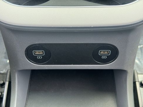 Used 2023 Hyundai Ioniq 5 SE image 27