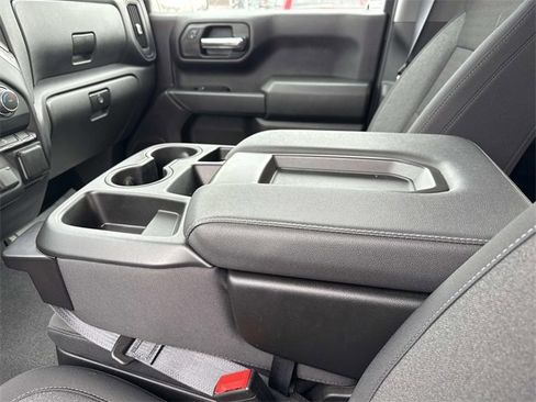 Used 2024 Chevrolet Silverado 1500 Custom Trail Boss image 10