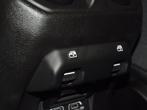 Used 2024 Jeep Gladiator Rubicon w/ Convenience Group image 35