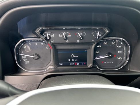 Used 2019 GMC Sierra 1500 SLT w/ SLT Premium Package image 18