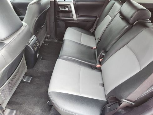 Certified 2024 Toyota 4Runner SR5 Premium image 20