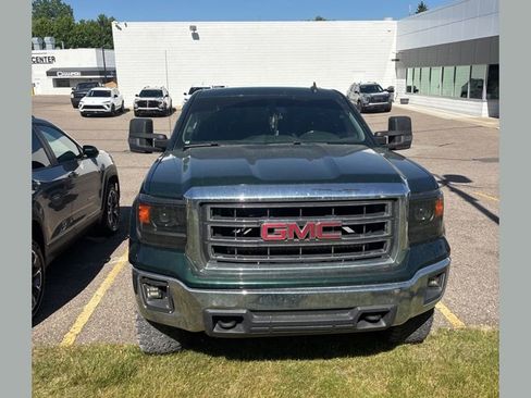 Used 2015 GMC Sierra 1500 SLE w/ SLE Value Package AWD/4WD image 1
