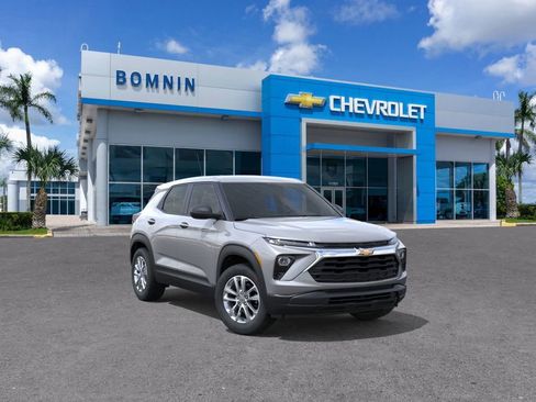 New 2026 Chevrolet TrailBlazer LS image 2