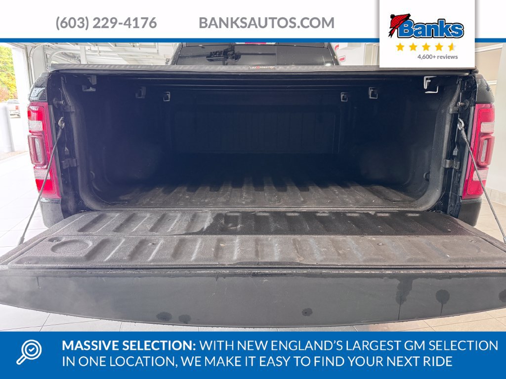 Used 2021 RAM 1500 Laramie w/ Sport Appearance Package AWD/4WD image 8