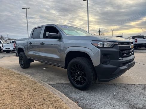 New 2026 Chevrolet Colorado W/T image 8