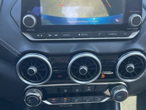 Used 2023 Nissan Sentra SV image 10