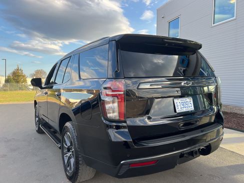 Used 2021 Chevrolet Tahoe Z71 image 16