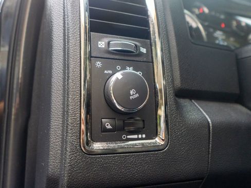 Used 2017 RAM 1500 Sport w/ Convenience Group image 16