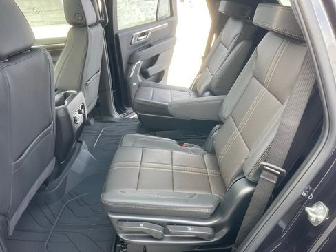 New 2026 Chevrolet Tahoe High Country AWD/4WD image 25