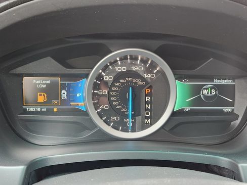 Used 2015 Ford Explorer Limited w/ Equipment Group 302A AWD/4WD image 24