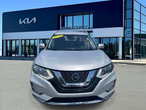 Used 2019 Nissan Rogue SL FWD image 6