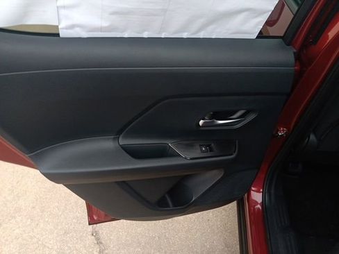 New 2026 Nissan Kicks SV image 28