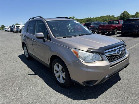 Used 2015 Subaru Forester 2.5i Premium w/ All-Weather Package AWD/4WD image 3