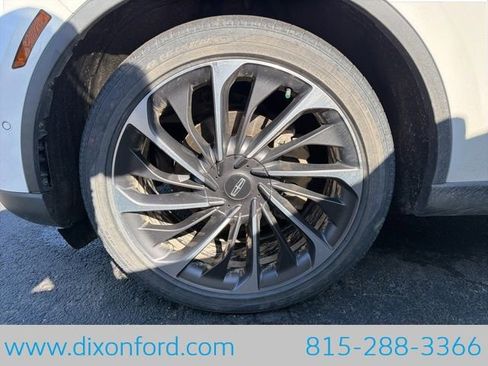 Used 2020 Lincoln Aviator Reserve w/ Equipment Group 202A image 10