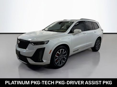 Certified 2024 Cadillac XT6 Sport w/ Platinum Package AWD/4WD image 5