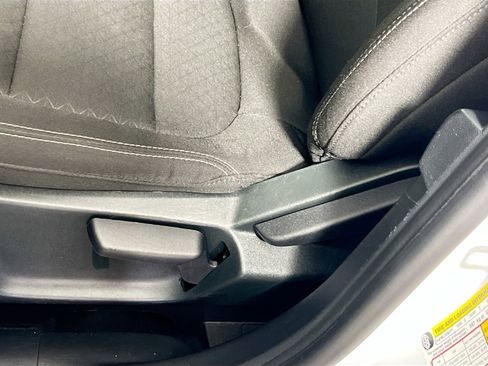 Used 2025 Ford Escape Active image 9