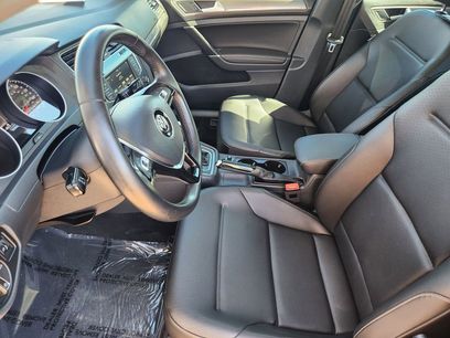 Used 2017 Volkswagen Golf Alltrack SE