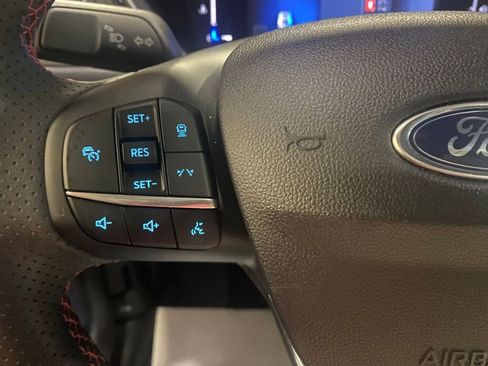 Used 2024 Ford Escape ST-Line w/ Tech Pack #1 image 8