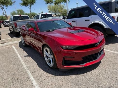 Used 2021 Chevrolet Camaro SS RWD image 4