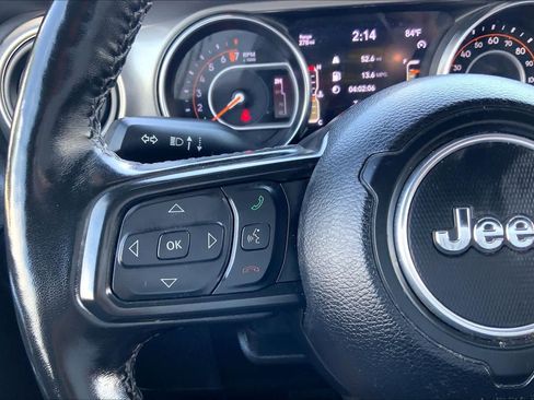Used 2021 Jeep Gladiator Sport AWD/4WD image 23