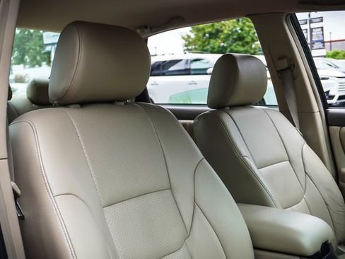 Used 2004 Toyota Avalon XL w/ Luxury Pkg FWD image 22