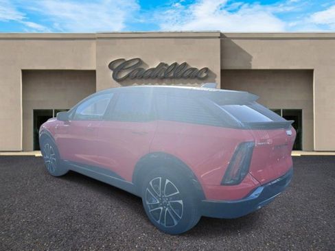 Certified 2025 Cadillac Optiq Sport 1 image 5
