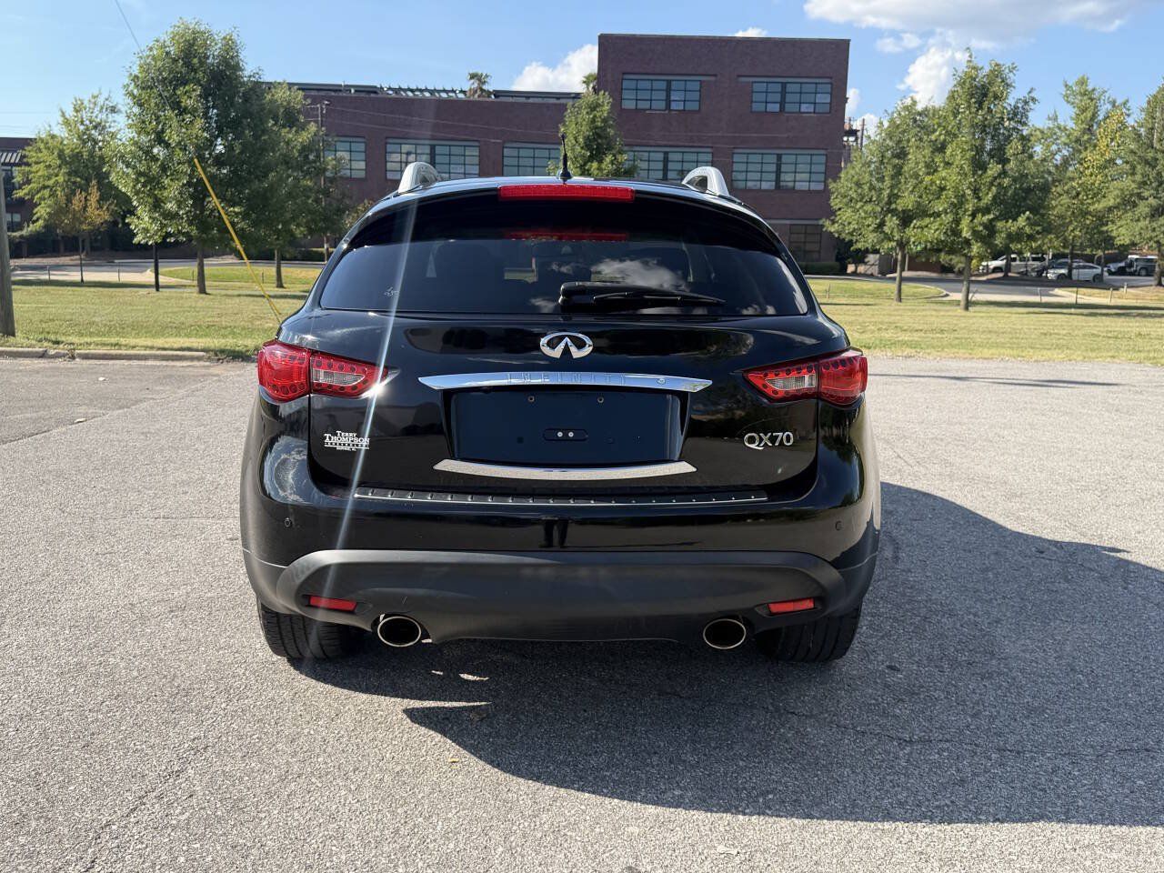 Used 2014 INFINITI QX70 2WD w/ Premium Package image 7