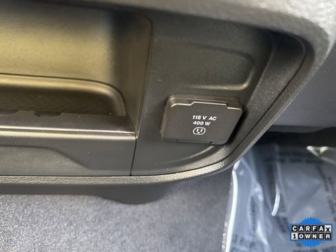 Used 2024 RAM 2500 Laramie w/ Safety Group image 35